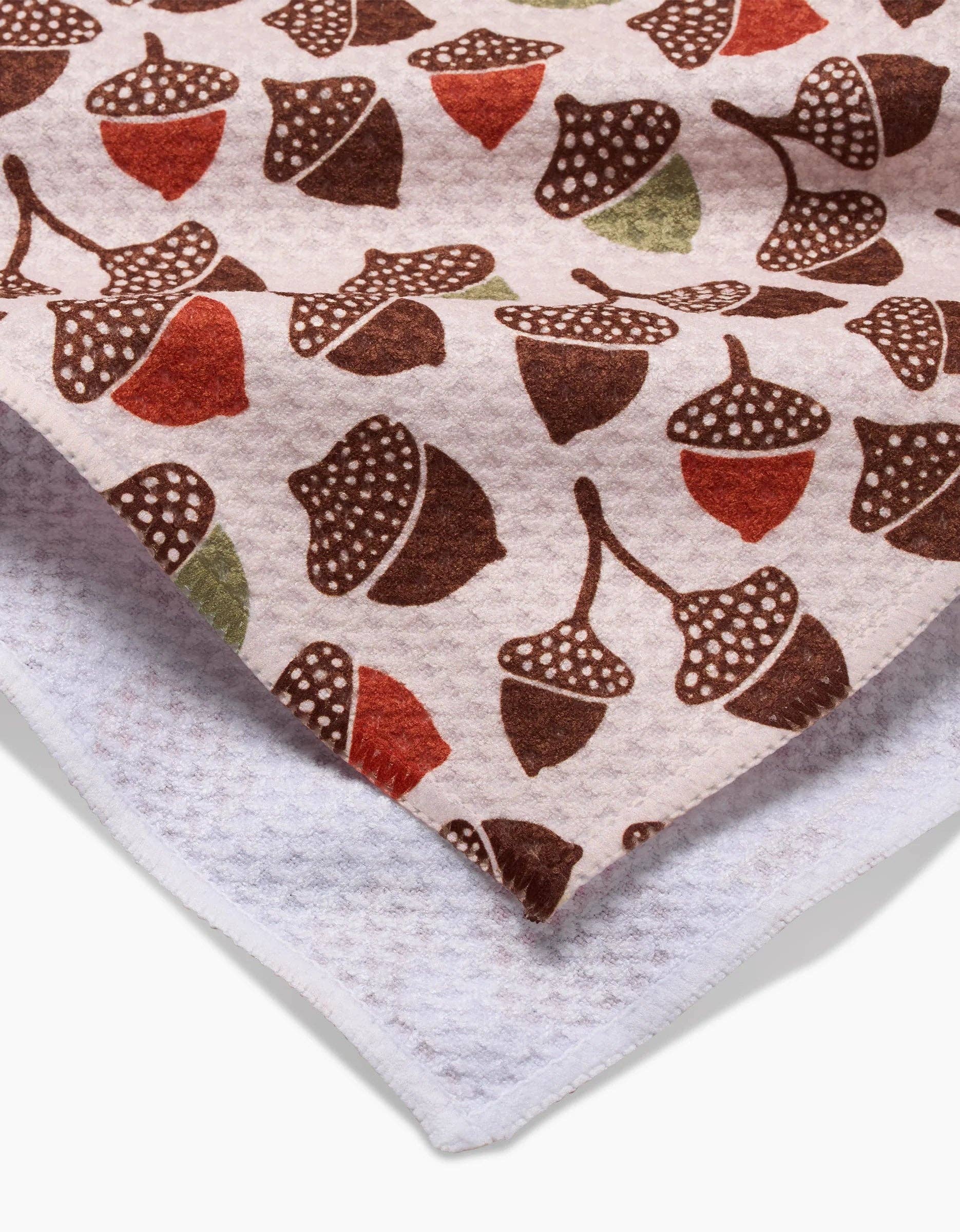 Geometry 'Acorn Abundance' Kitchen Tea Towel