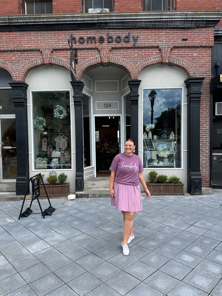 Homebody Storefront T-shirt - Berry
