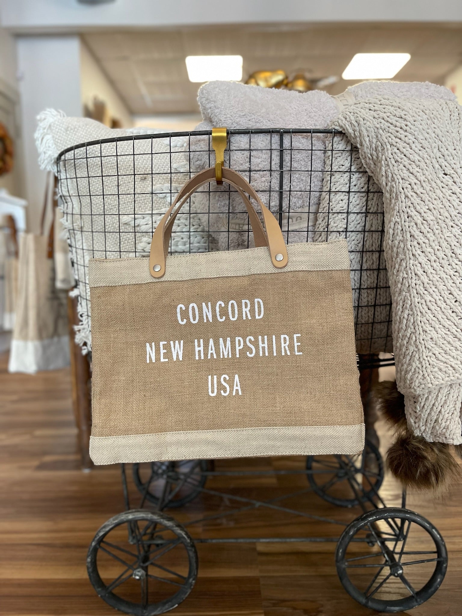 'Concord NH USA' Petite Market Bag