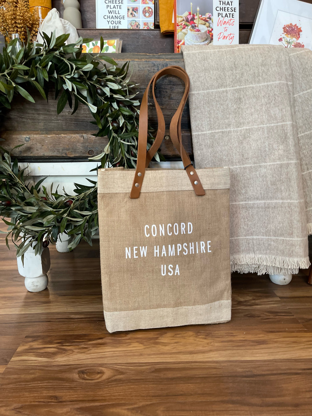 'Concord New Hampshire USA' Market Tote