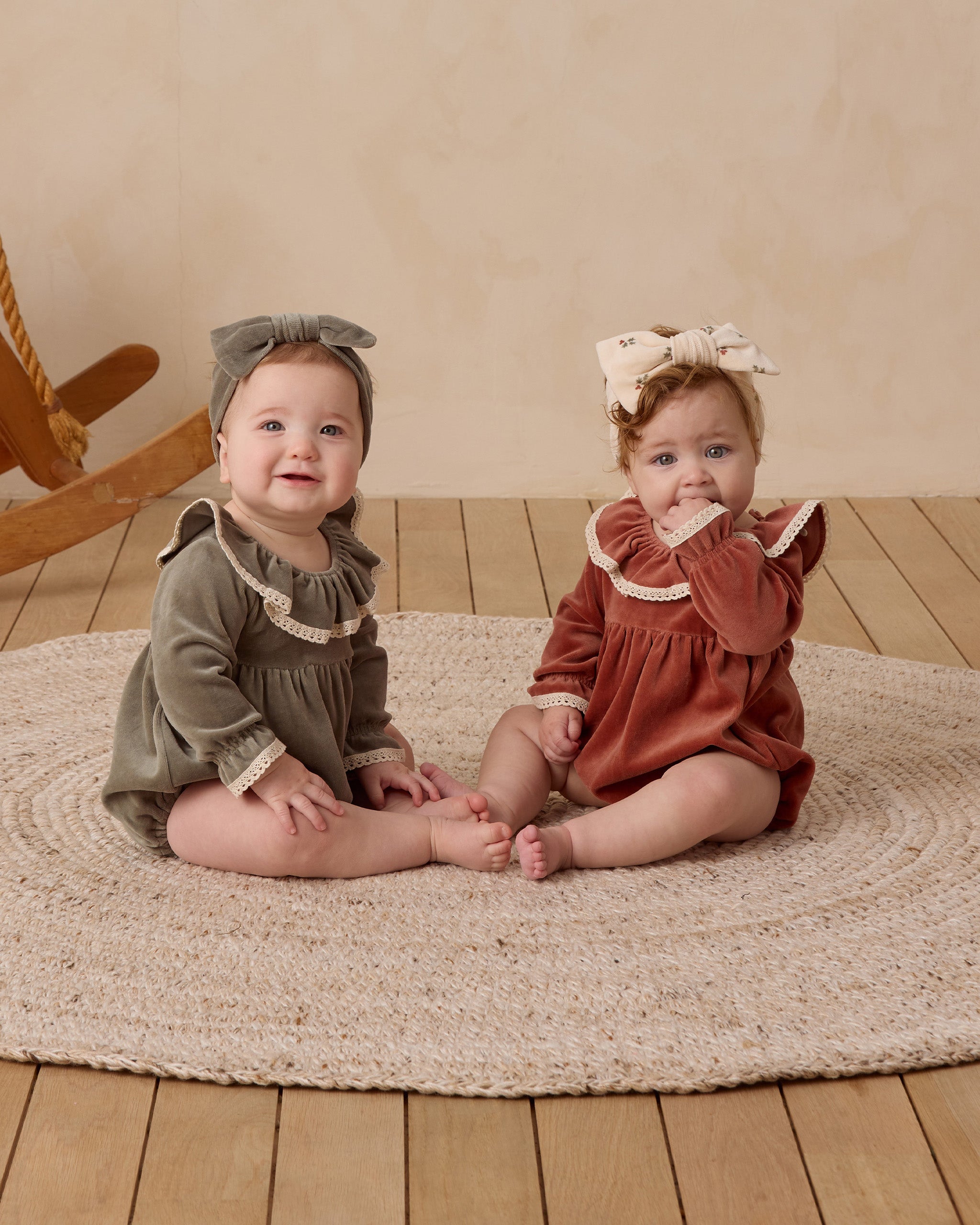 Quincy Mae Wendy Romper || Cranberry