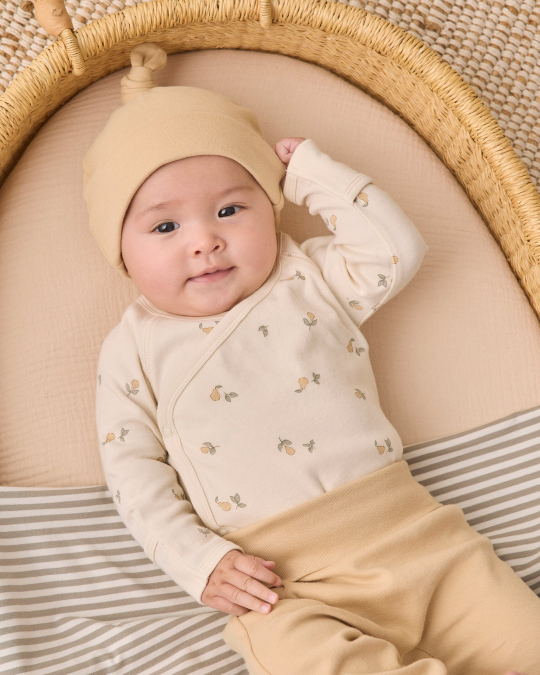 Quincy Mae Side Snap Bodysuit + Pant Set || Pears