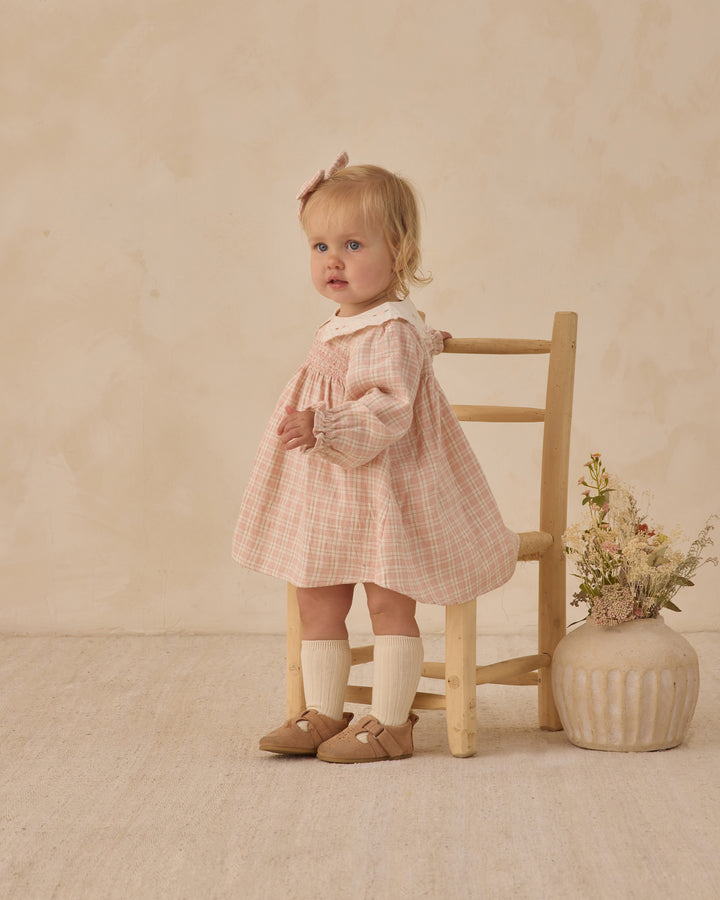 Quincy Mae Callie Dress || Pink Plaid
