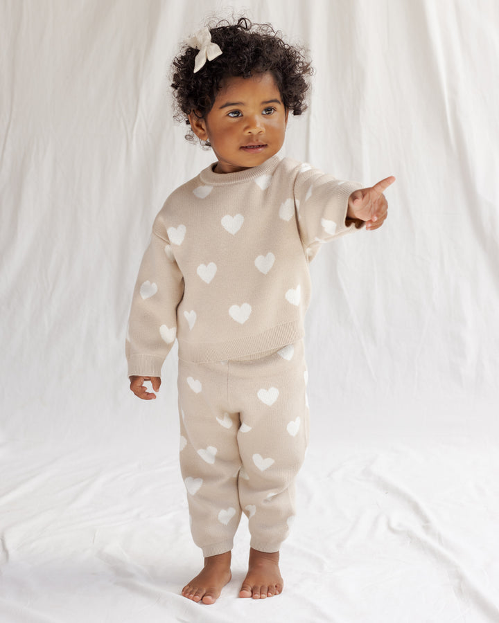 Quincy Mae Heart Knit Sweater || Oat