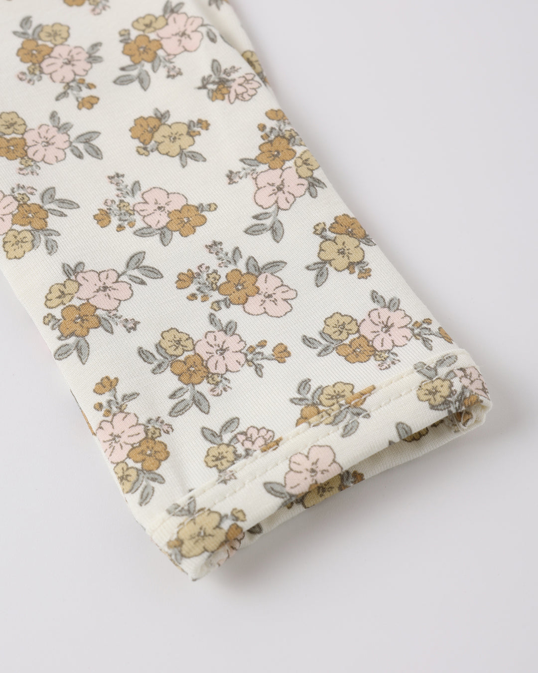Quincy Mae Bamboo Zip Footie || Wildflower