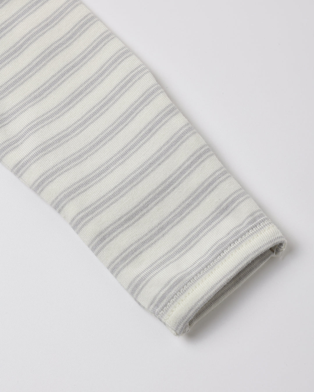 Quincy Mae Zip Long Sleeve Footie Sleeper || Cloud Stripe