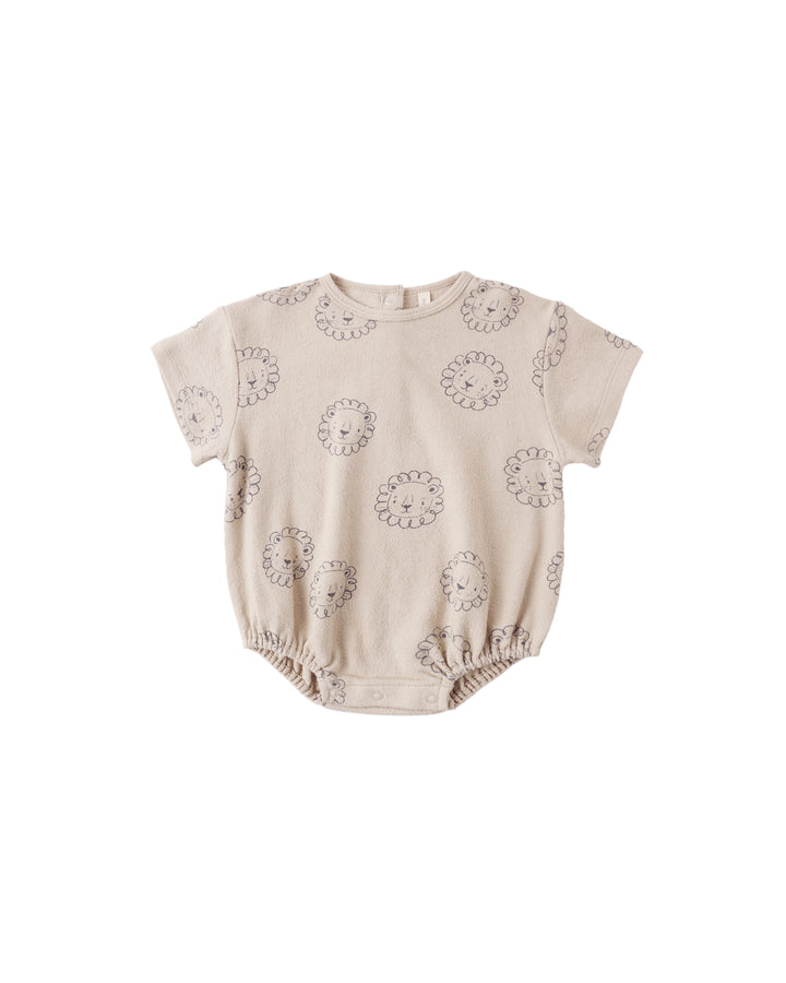 Quincy Mae Relaxed Short Sleeve Bubble Romper || Lion