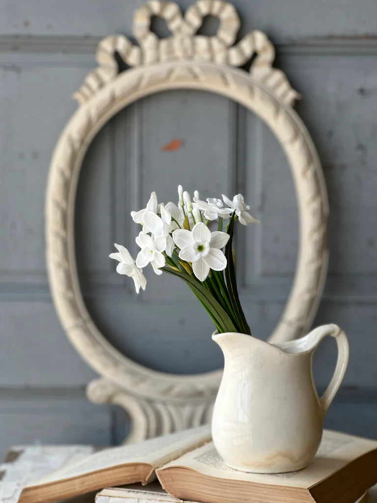 Buttercup Bundle, White - 11"