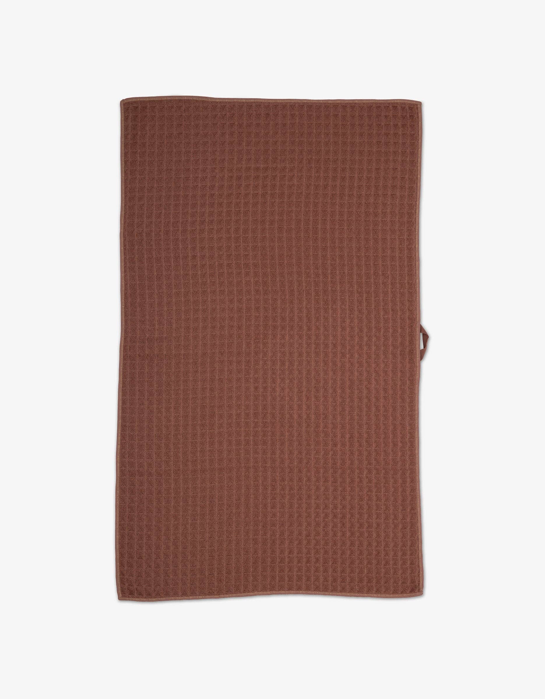 Geometry 'Dusty Rose' Waffle Bath Towel