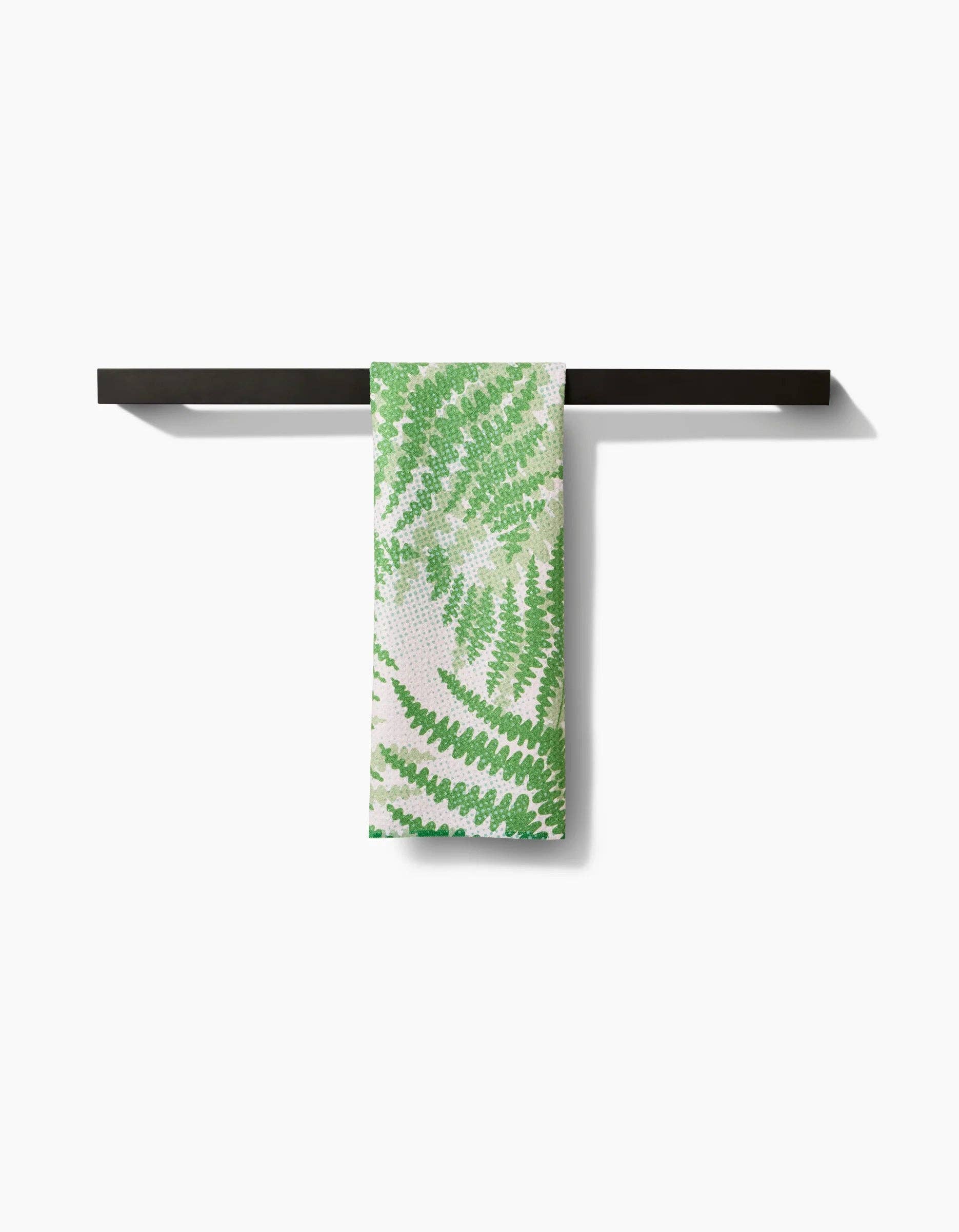 Geometry 'Swaying Leaf' Kitchen Tea Towel