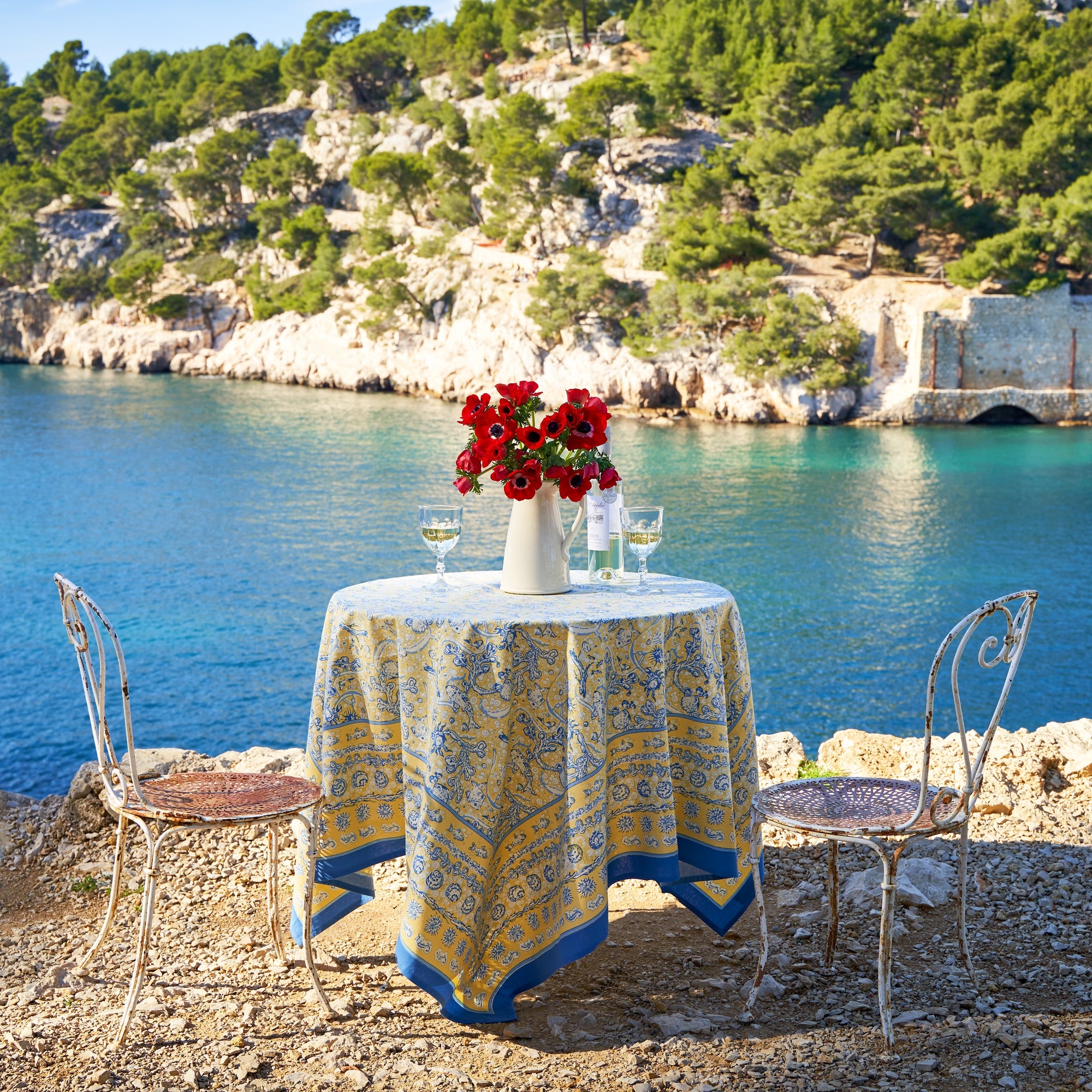 La Mer Blue/Yellow Tablecloth