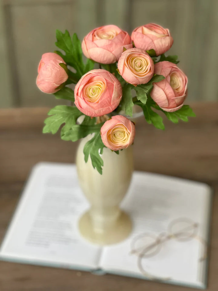 Petals Edge Bundle, 2 Colors - 10.5"